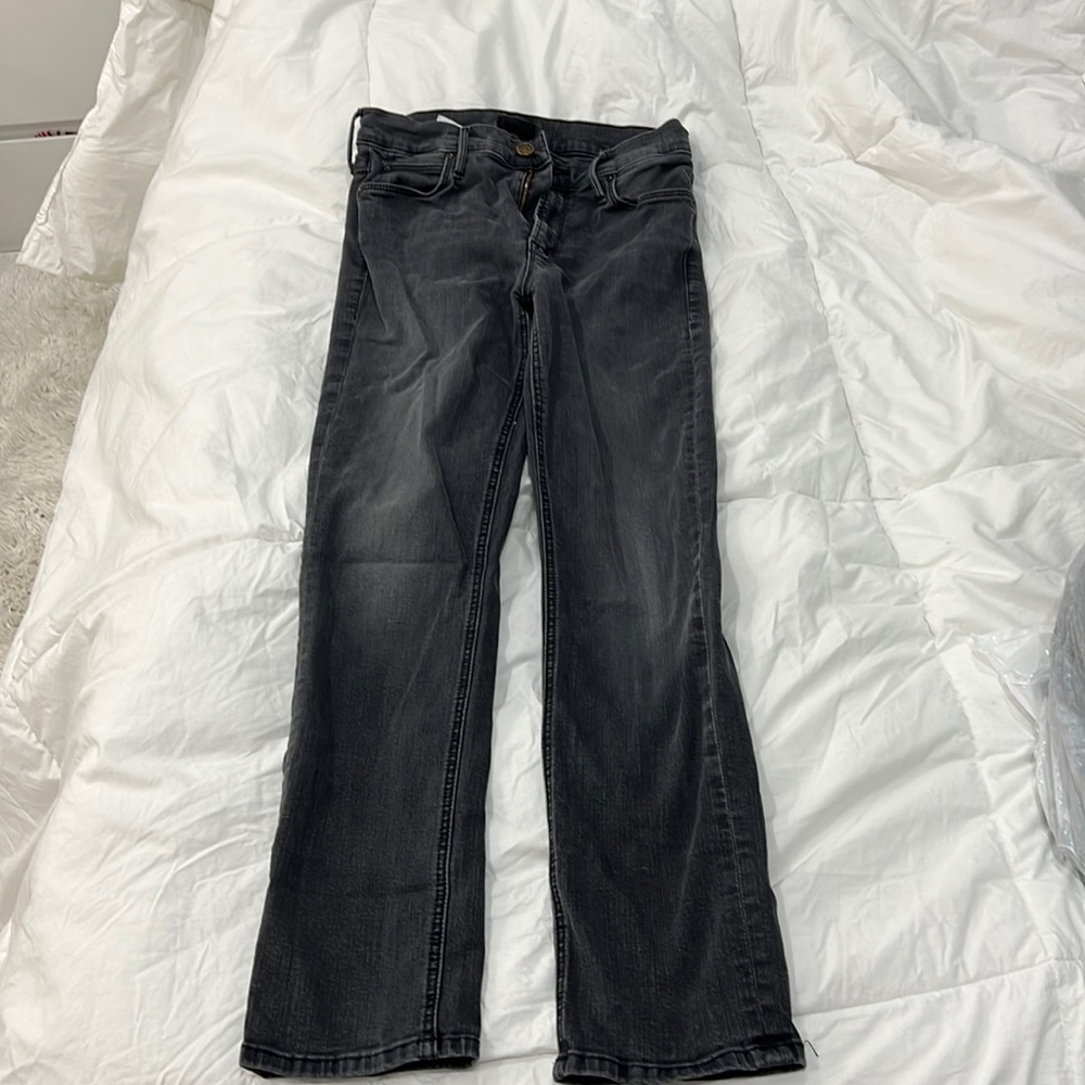 Gently used Mother The Mid Rise Dazzler Ankle Jeans in wash Lighting Up Laterns